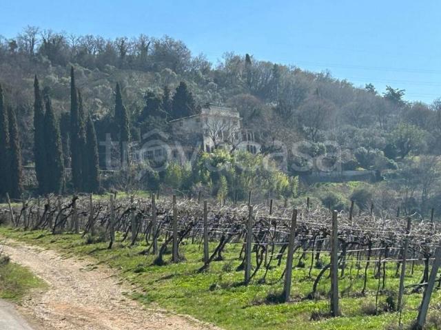 Villa Indipendente in vendita a Brenzone, Verona