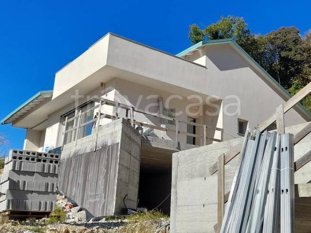Villa Indipendente in vendita a Martina, Vigano San Martino