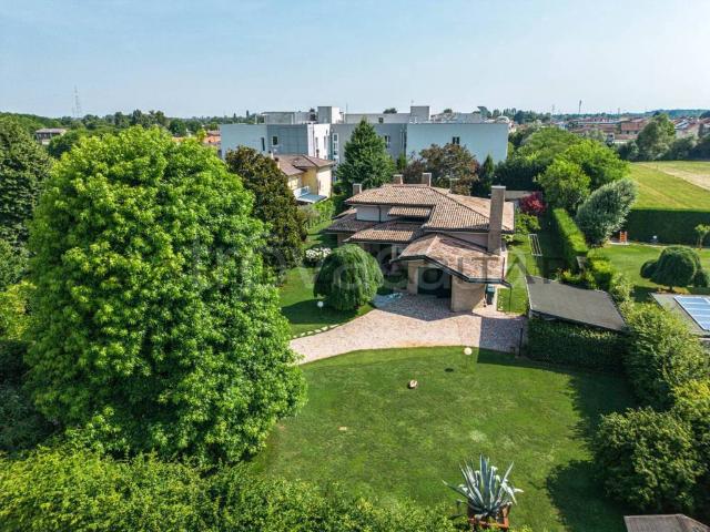 Villa Indipendente in vendita a Vigonovo, Veneto