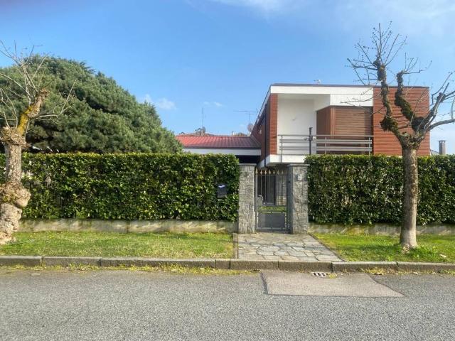 Villa Indipendente in vendita a Piemonte, Torino