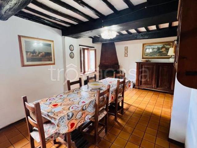 Villa Indipendente in vendita a Radda In Chianti, Toscana