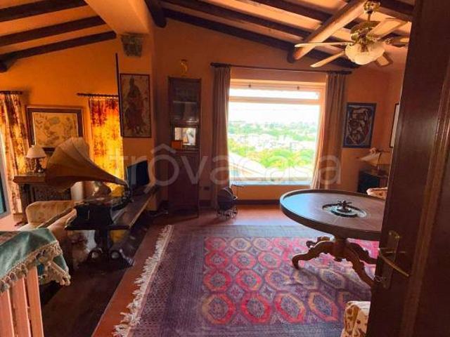 Villa Indipendente in vendita a Borgo San Martino, Roma Capitale