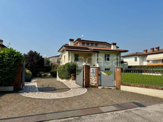 Villa Indipendente in vendita a Zugliano, Veneto