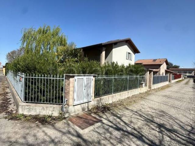 Villa Indipendente in vendita a Piemonte, Alessandria