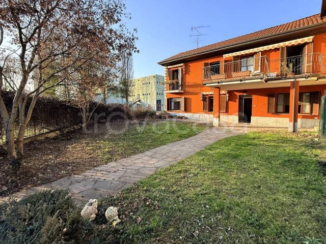 Villa Indipendente in vendita a Piemonte, Novara