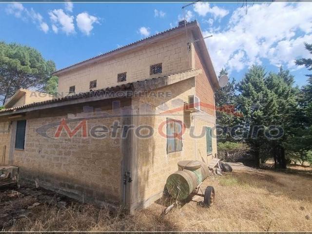 Villa Indipendente in vendita a Calcarelle, Agrigento