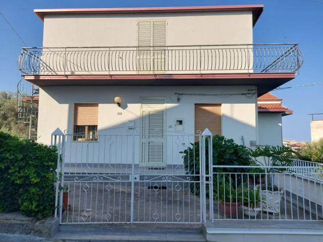 Villa Indipendente in vendita a San Leo, Sant'agata Di Militello