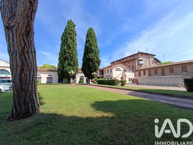 Appartamento in vendita a Desenzano Del Garda, Lombardia