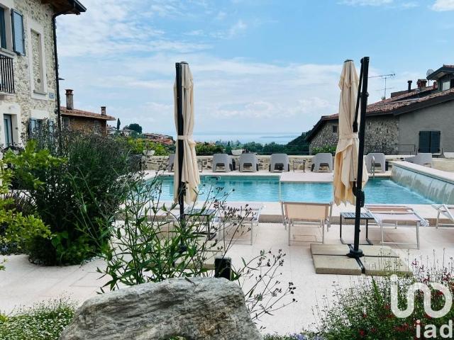 Appartamento in vendita a Soiano Del Lago, Lombardia