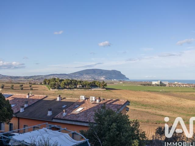 Appartamento in vendita a Marche, Ancona