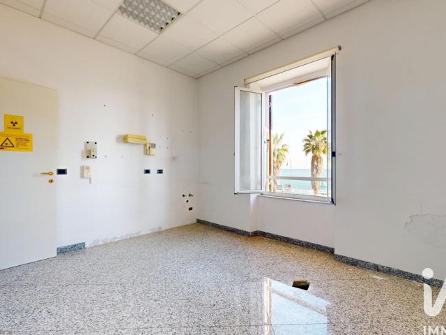 Appartamento in vendita a Cogoleto, Liguria