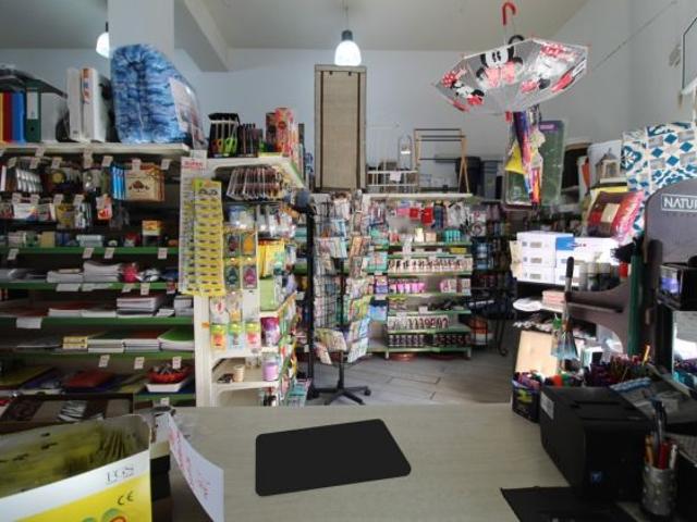 Locale Commerciale in vendita a Ceglie Messapica