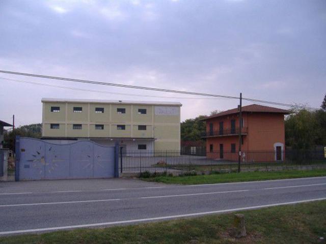 Capannone in vendita a Piemonte, Vercelli