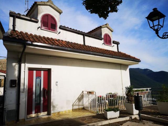 Villa Indipendente in vendita a Pozzilli, Molise