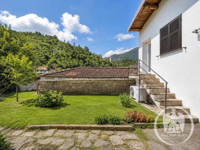 Casa in vendita a Isolabona, Liguria