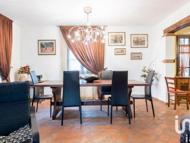 Casa in vendita a Marciana, Cascina