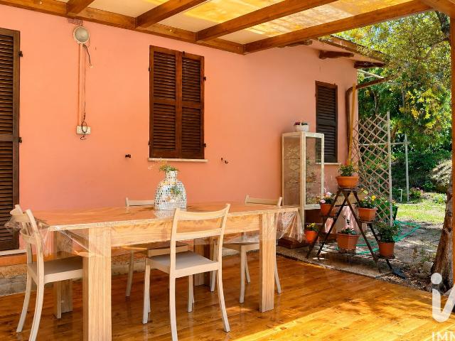 Casa in vendita a Passignano sul Trasimeno, Perugia