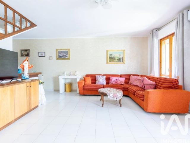 Casa in vendita a Ponsacco, Toscana