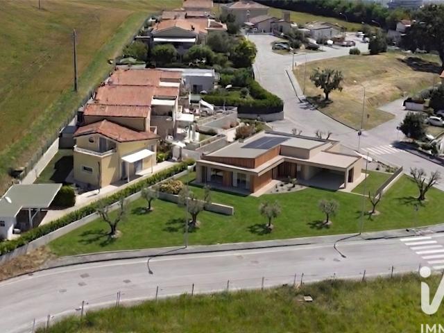 Casa in vendita a San Biagio, Marche