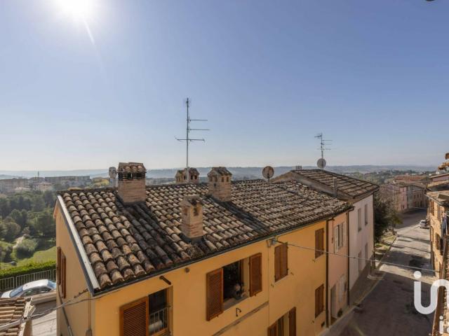 Casa in vendita a Marche, Macerata
