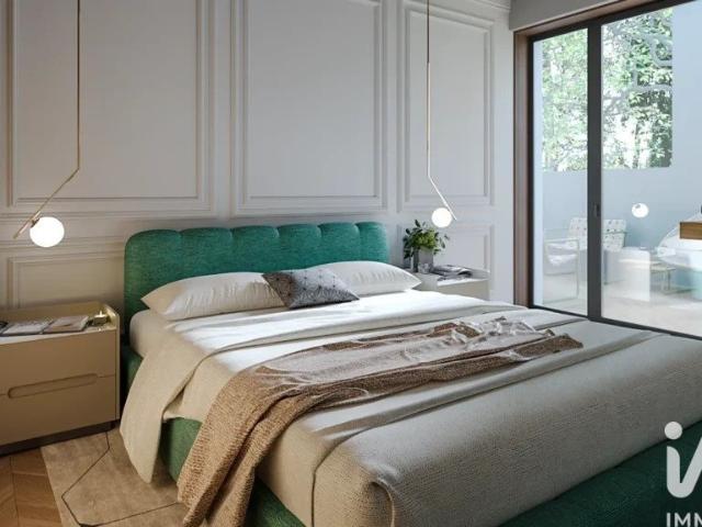 Casa in vendita a Carugo, Lombardia