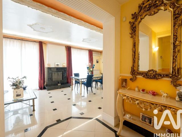 Casa in vendita a Chiesina Uzzanese, Toscana