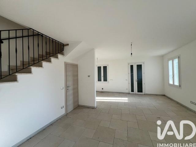 Casa in vendita a Unione Comuni Modenesi Area Nord, San Felice Sul Panaro