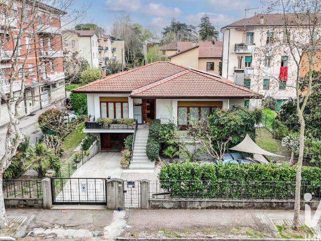 Casa in vendita a Budrio, Reggio Emilia