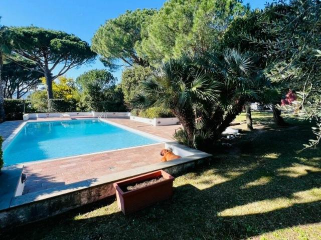 Casa in vendita a Pineta di Arenzano, Arenzano