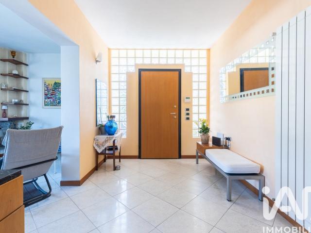 Casa in vendita a Camaiore, Toscana