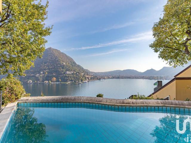 Casa in vendita a Bellagio, Lombardia