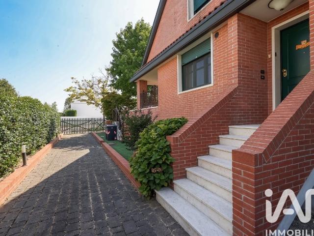 Casa in vendita a Padova, Veneto