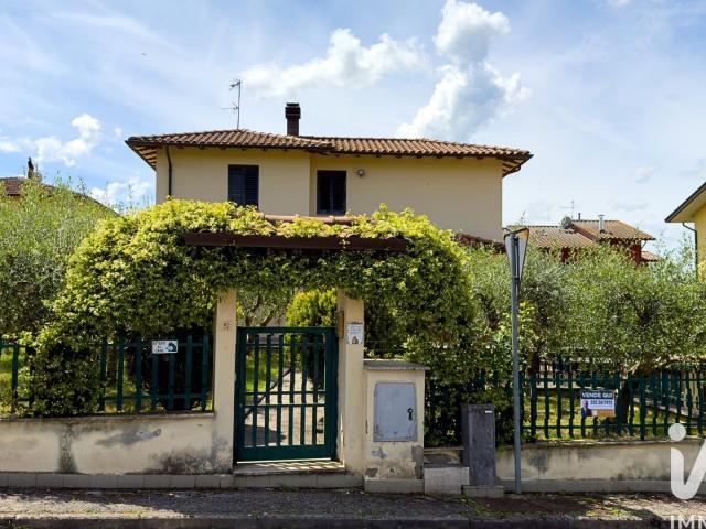 Casa in vendita a Assisi, Umbria