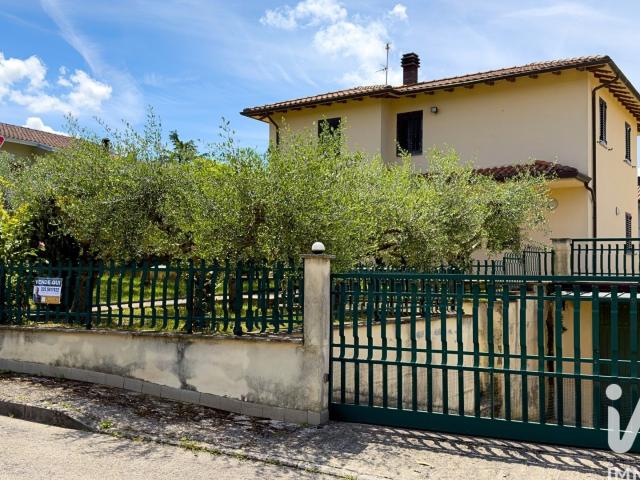 Casa in vendita a Assisi, Umbria