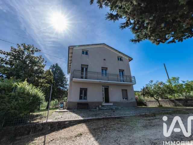 Casa in vendita a Marche, Macerata
