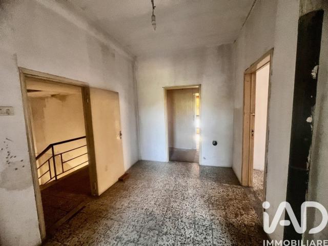 Casa in vendita a Vergaio, Prato