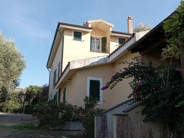 Casa in vendita a Cappuccini, Cala Di Volpe