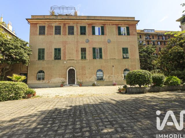 Casa in vendita a Centro Est, Serra Riccò