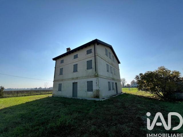 Casa in vendita a Unione Comuni Modenesi Area Nord, San Felice Sul Panaro