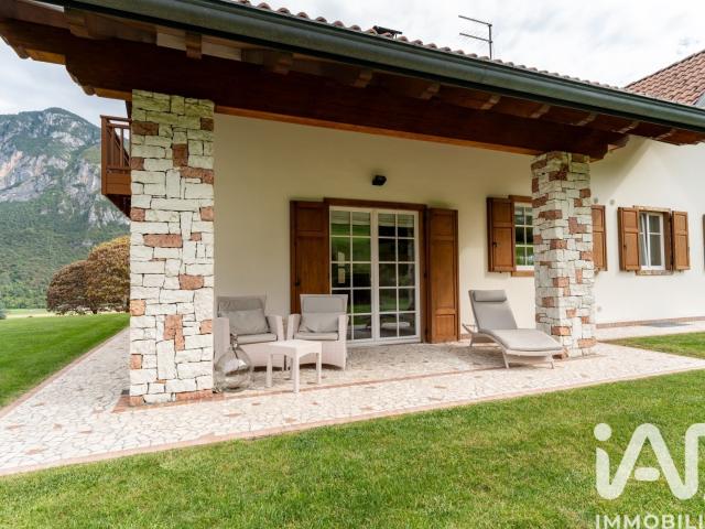 Casa in vendita a Ivano, Castel Ivano