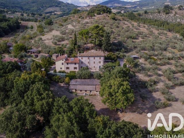 Casa in vendita a Col d'Erba III, Assisi