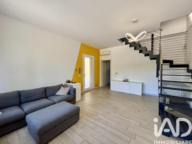 Casa in vendita a Vigevano, Lombardia