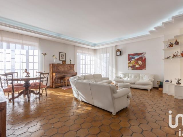 Casa in vendita a Marche, Fermo