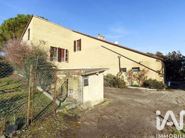 Casa in vendita a Marche, Fermo