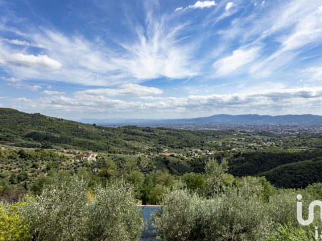 Casa in vendita a Pistoia, Toscana