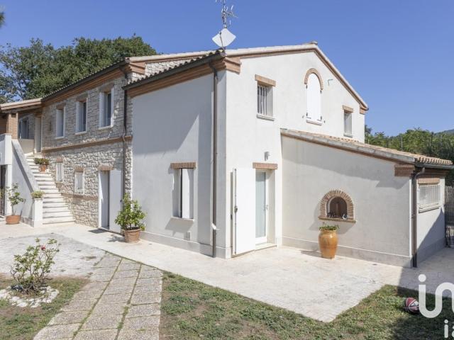 Casa in vendita a Marche, Ancona