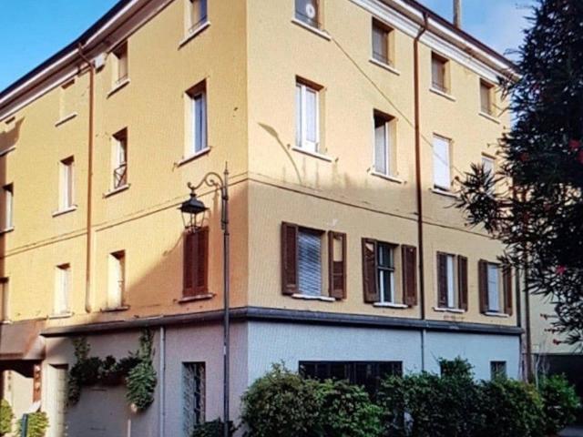 Casa in vendita a Desenzano Del Garda, Lombardia