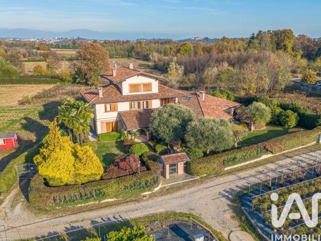 Casa in vendita a Vertemate Con Minoprio, Lombardia