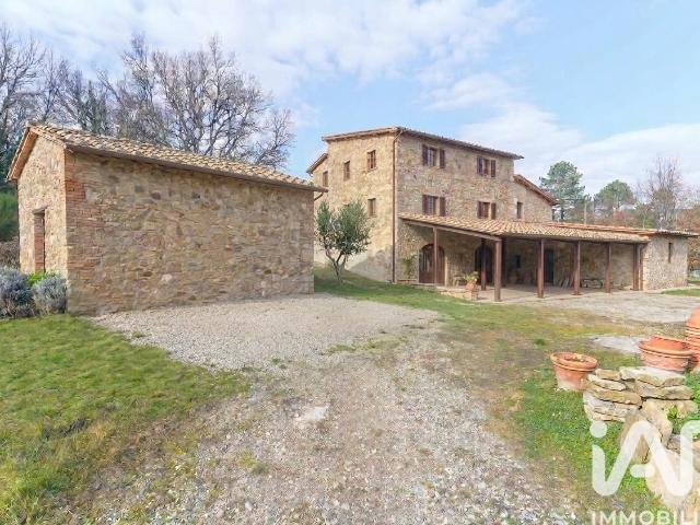 Casa in vendita a Monticiano, Toscana