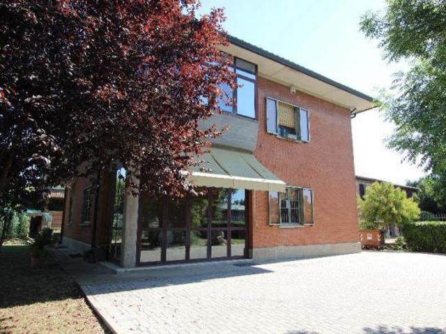 Villa Indipendente in vendita a Unione Reno Galliera, Castel Maggiore